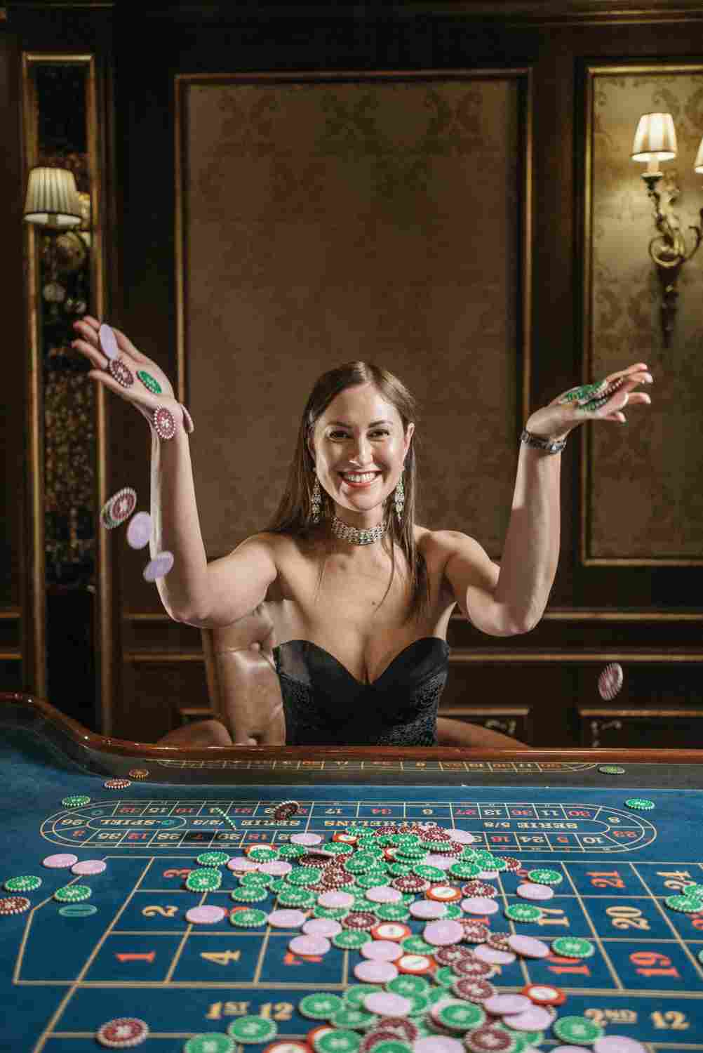 How Casino Games Evolved from Offline to Online